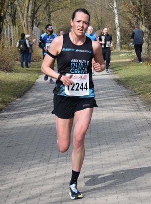 230320250681 10km-Siegerin Laura Zimmermann 230320250681 10km-Siegerin Laura Zimmermann