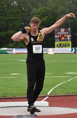 010820260164 Filip Hofmann